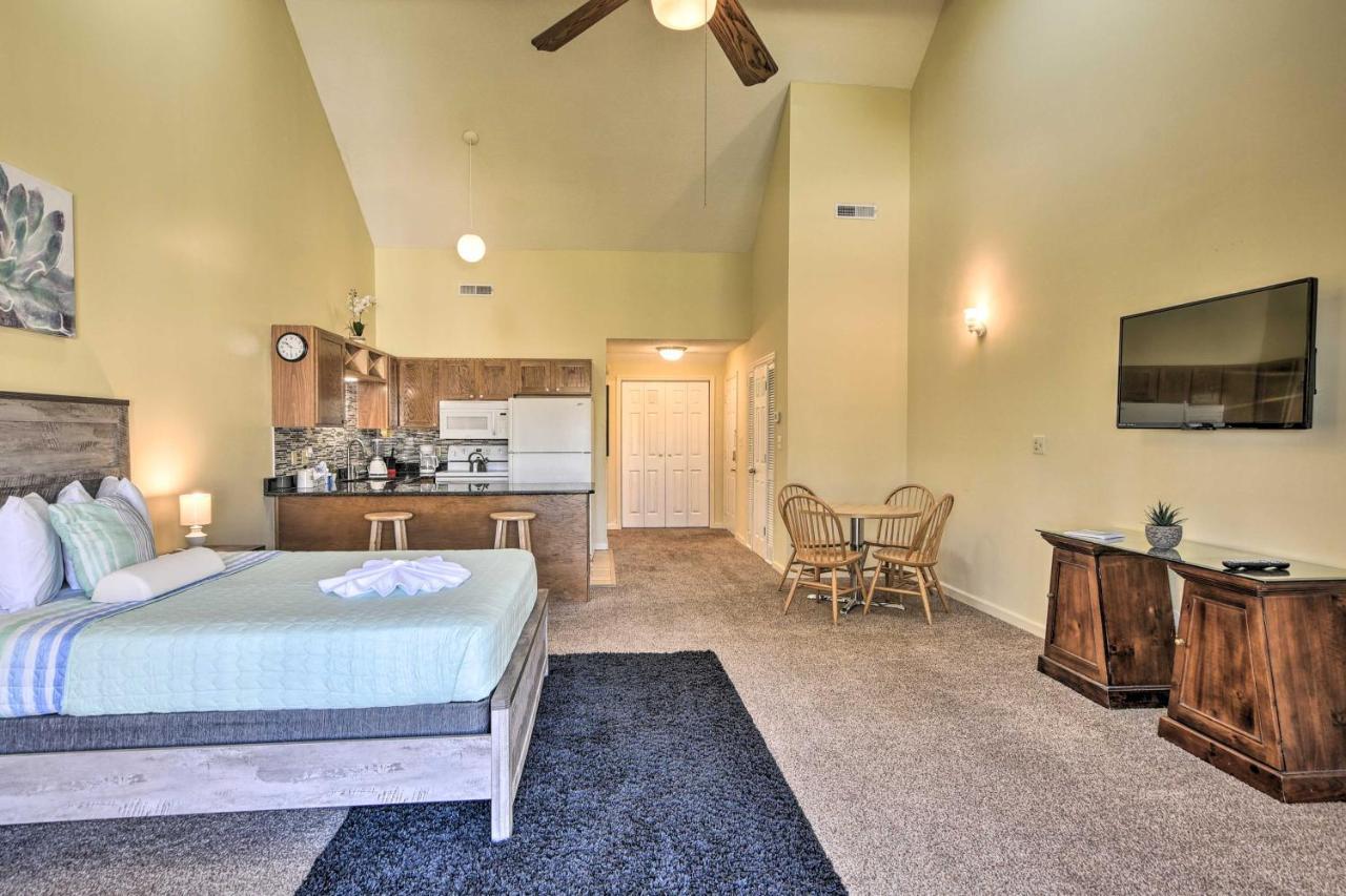 Sunny Studio With Pool - 4 Mi To Cherry Grove Beach! Little River Buitenkant foto